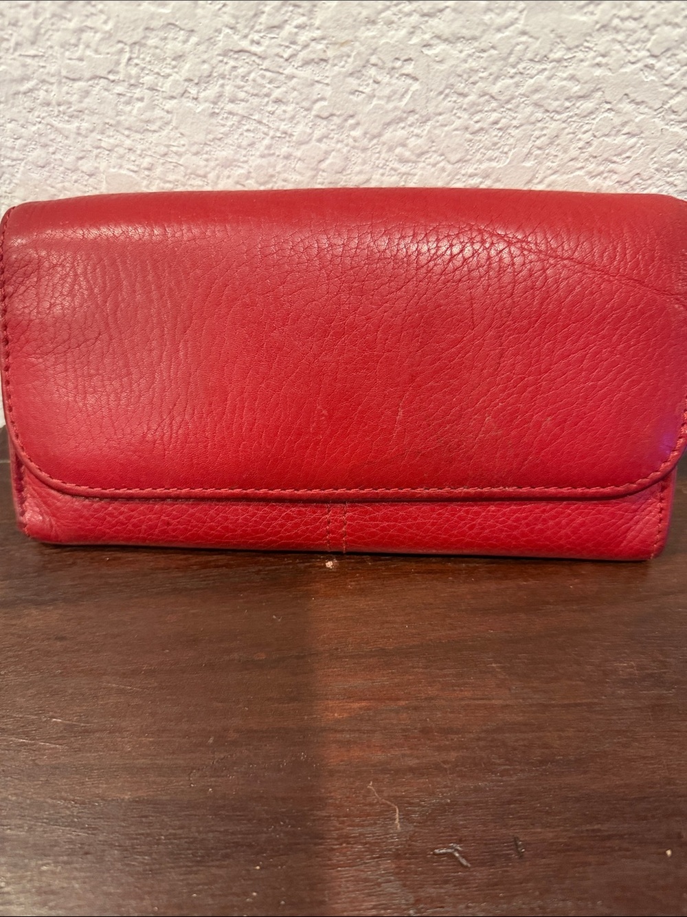 Vintage Coach Classic Red Leather Women's Wallet - Sleek Continental Clutch